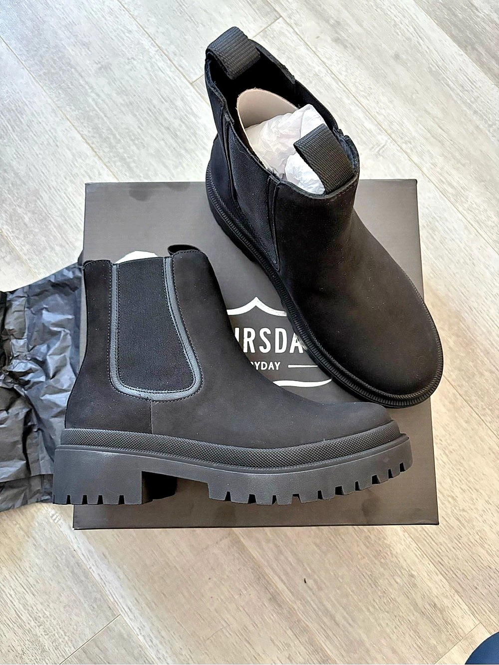 Thursday Legend Chelsea Black Chelsea Boots US 8